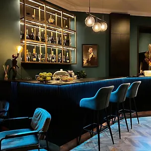 **** Hotel Rumor Hongrie